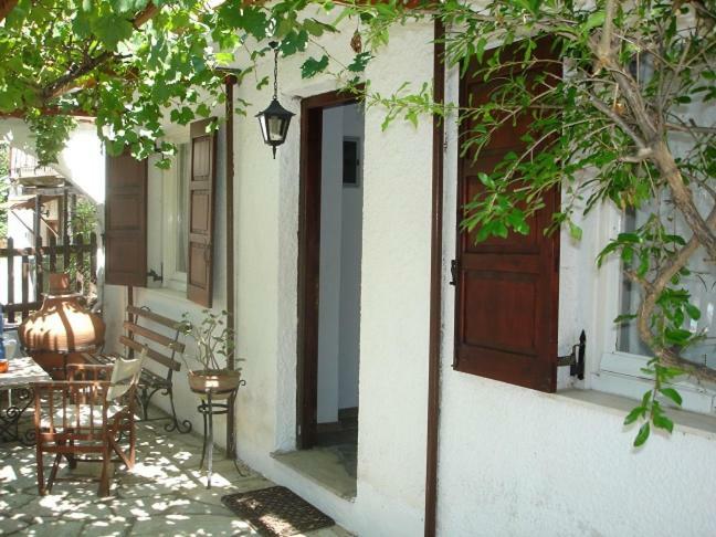 Villa Alexandra Paleo Trikeri Exterior foto